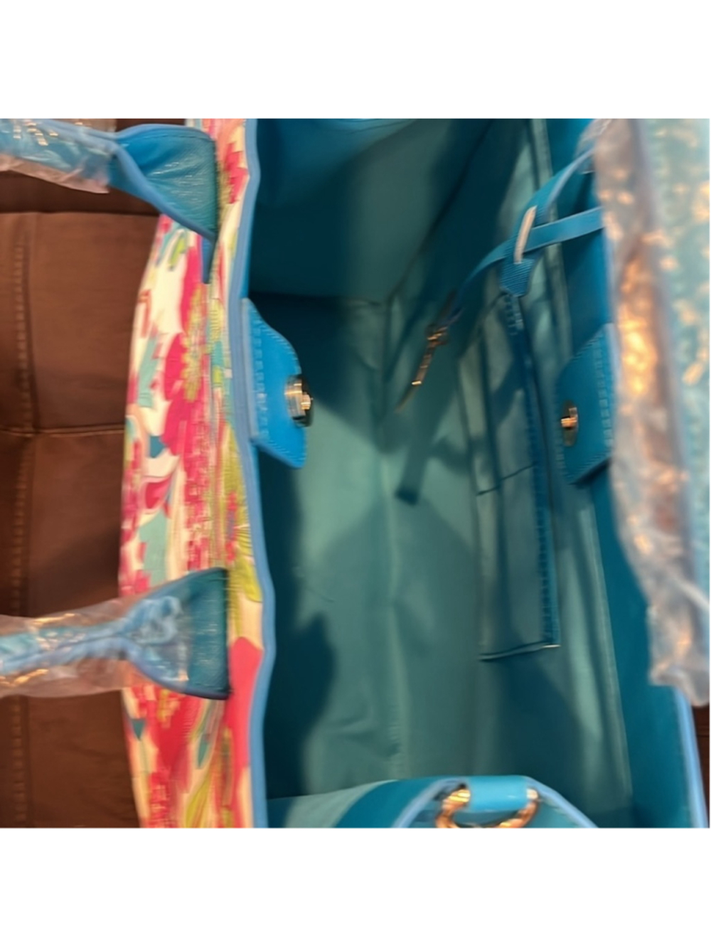 TRINA TURK TOTE NEW WITH TAGS - Picture 8 of 12